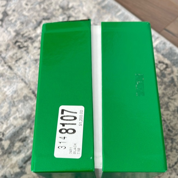 Bottega Veneta Padded Sandal - Picture 4 of 5